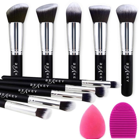 Available - Picture 4 of 9